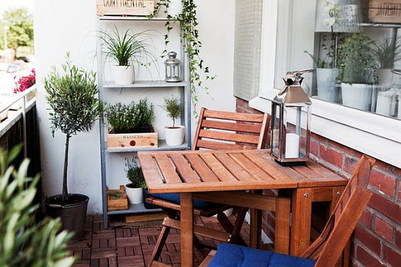 Amazingly-Pretty-Decorating-Ideas-for-Tiny-Balcony-Space
