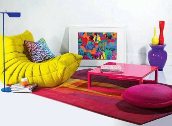 Colourful-low-seating-idea-for-living-room