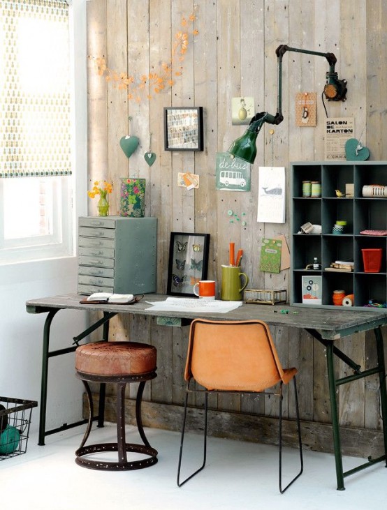 Industrial-Home-Office-Designs-With-wooden-desk-and-chair-and-wall-lamp-design