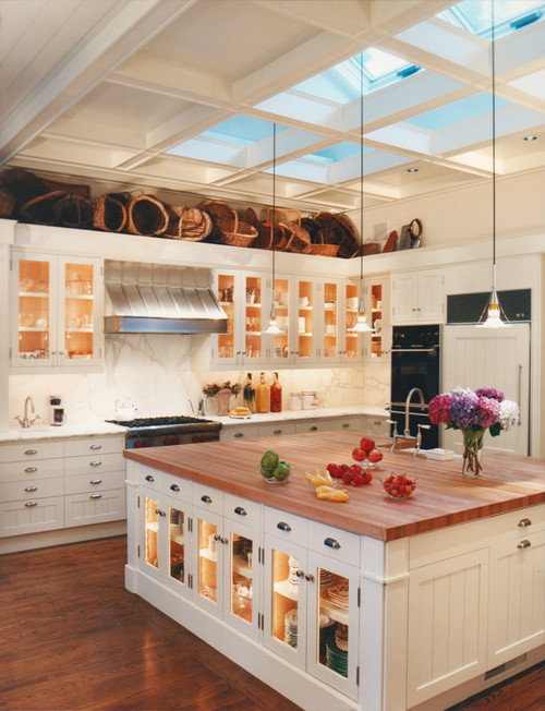 kitchen-island-lighting-ideas-with-skylight