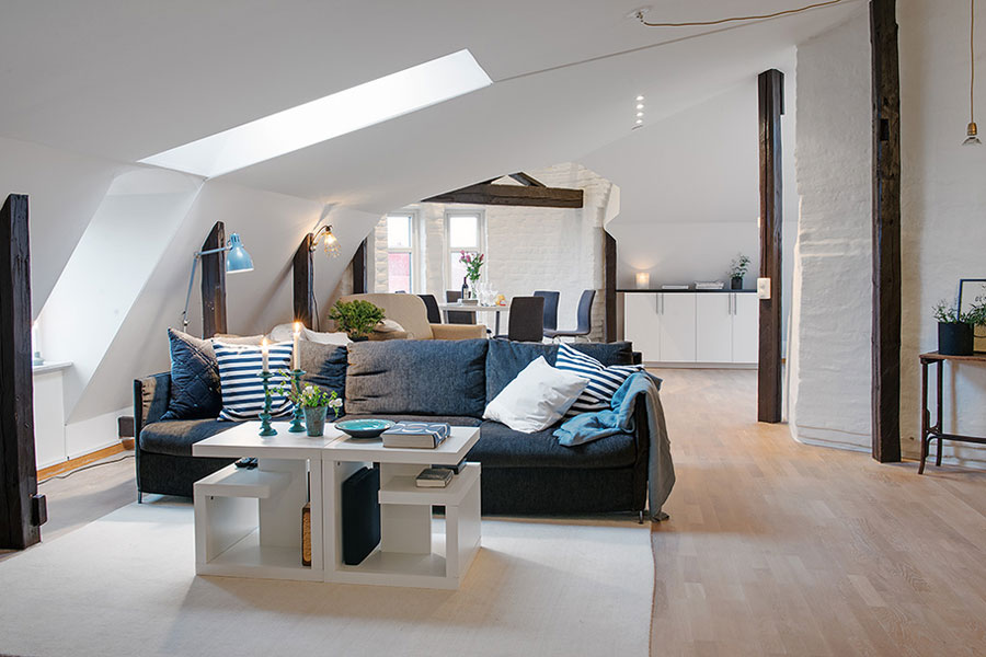 living_room_in_loft_apartment_with_scandinavian_interior_design