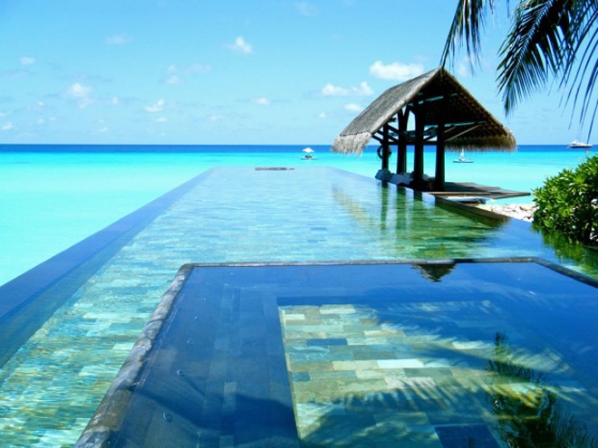 Paradise pool in the Maldives