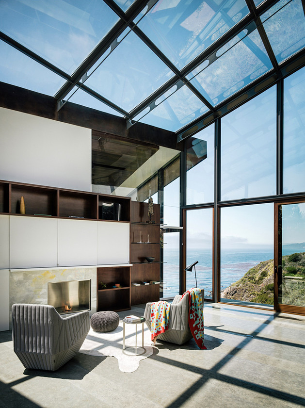 spectacular-glass-and-copper-cliff-house-in-big-sur-california-11