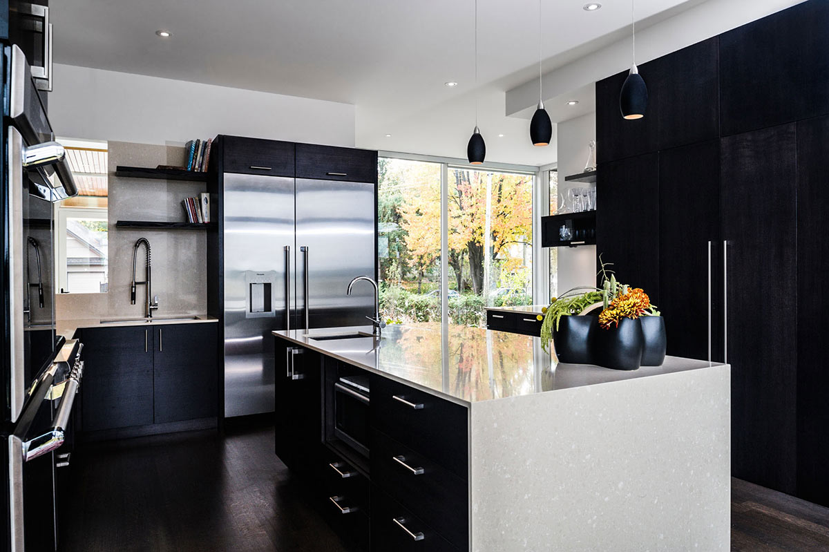 Amazing Black And White Kitchen Design Ideas With Modern Interior Design