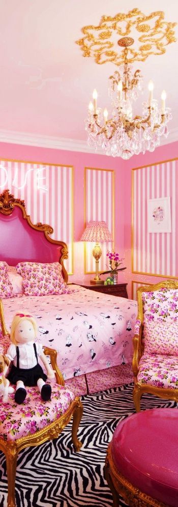 Bedroom Decorating Ideas pink