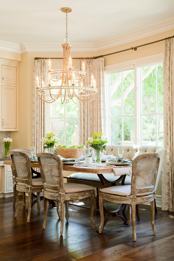 Elegant-Dining-Room-Traditional-design-ideas