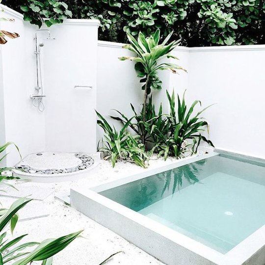 backyard-pools-to-steal-your-heart-maldives-happily-grey