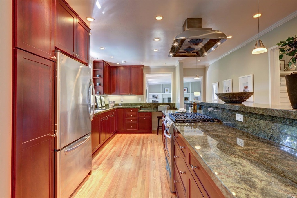 Contemporary Kitchen with Flat panel cabinets