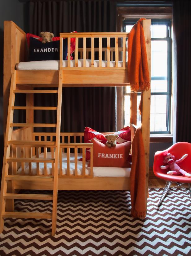 Contemporary Kids Bedroom With Wood Bunk Beds