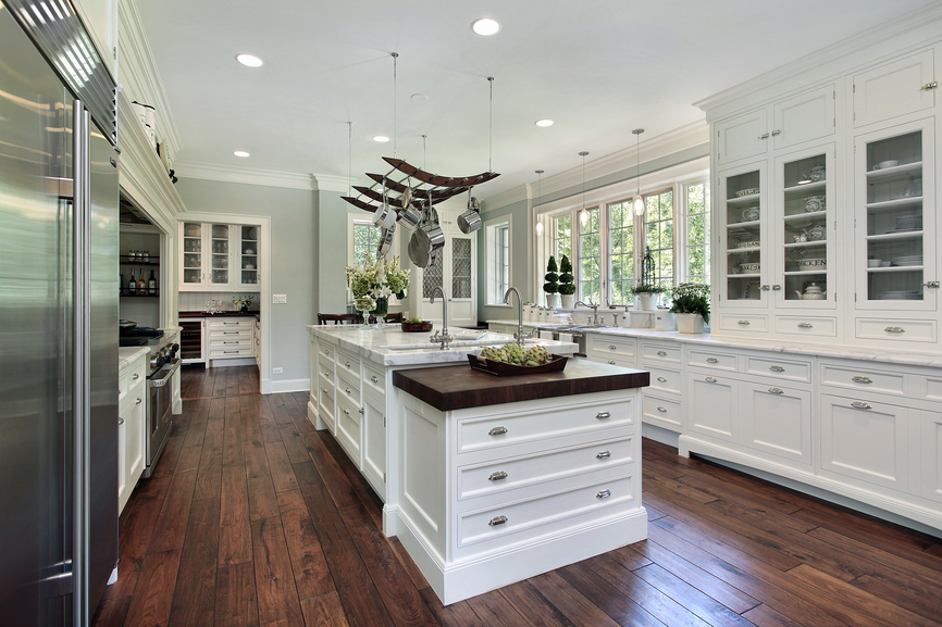 Luxury White Kitchen Picture
