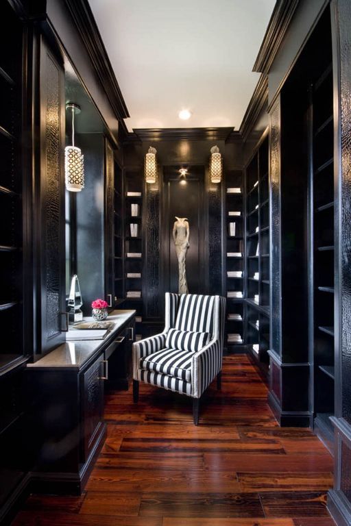 Stunning closet with Dressing table