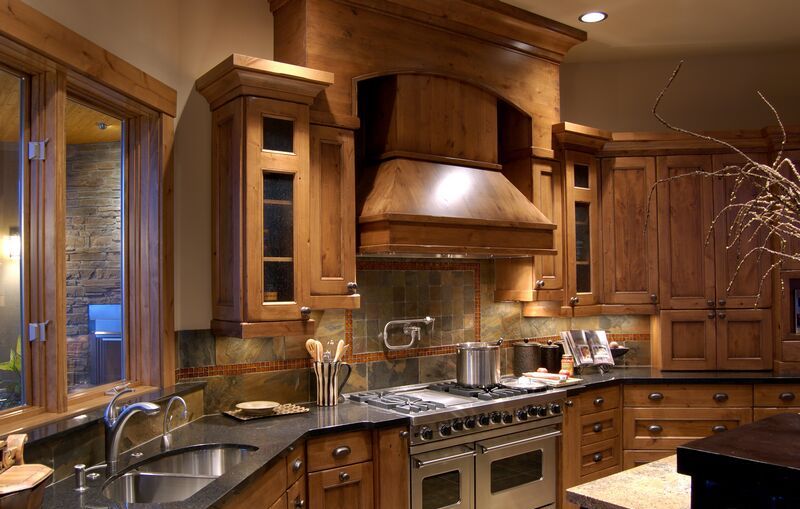 kitchen-cabinets-traditional-medium-wood-golden-brown-wood-hood-luxury