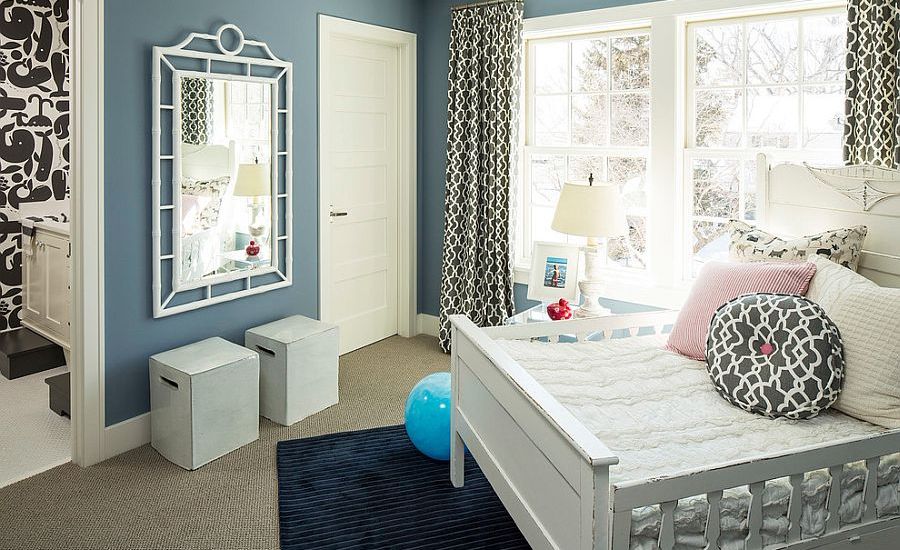 Beach-style-kids-room-with-bluish-gray-walls