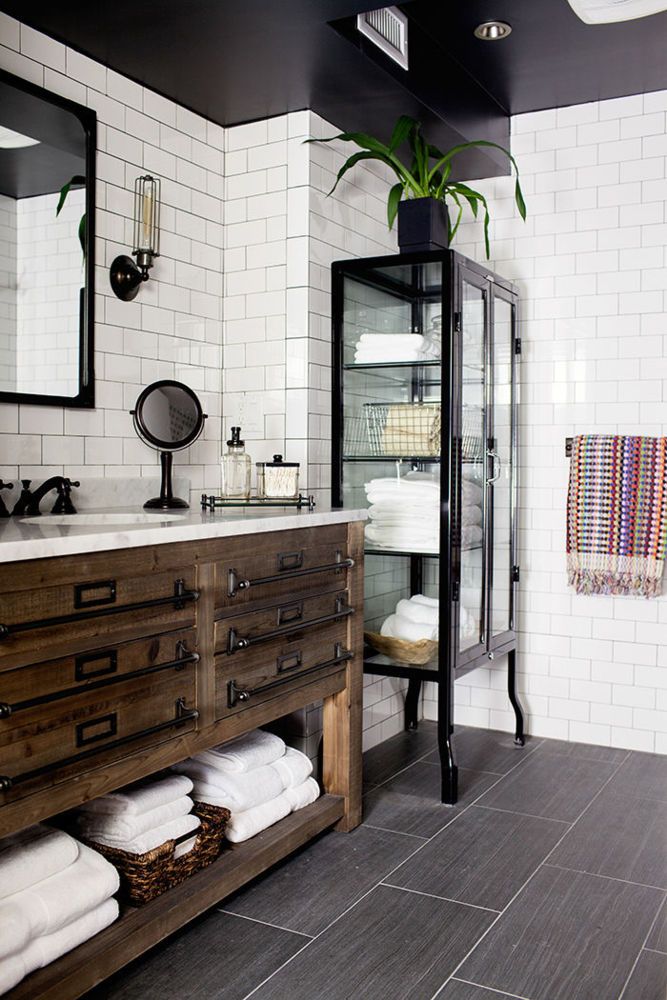 black-and-white bathroom with tiled walls