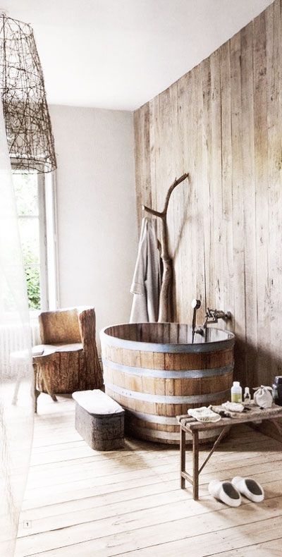 Amazing Bathrooms With Wooden Bathtub (6)