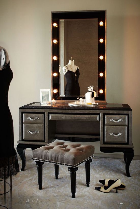 Stunning Bedroom Vanity Ideas (12)
