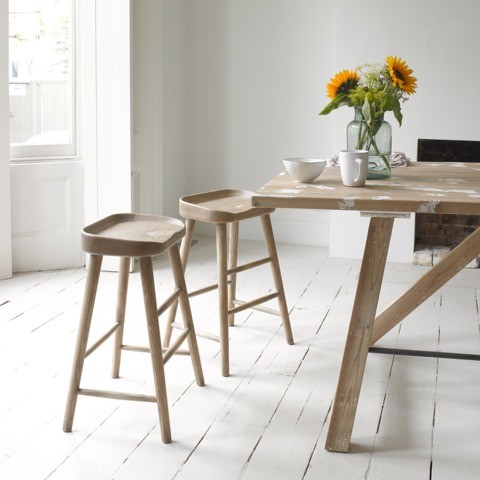 farmhouse-solid-oak-kitchen-stools