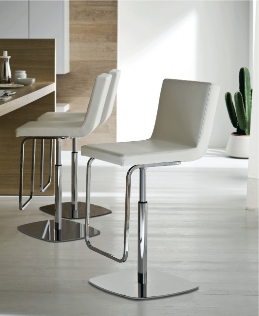 modern-kitchen-bar-stools