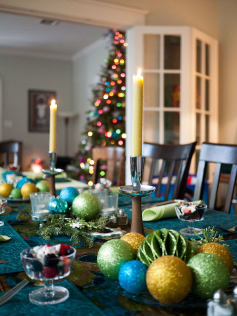 pretty-christmas-table-decoration-ideas-25