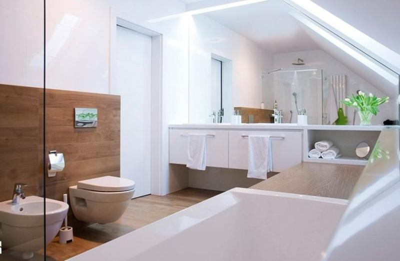 sleek-bathroom-with-hardwood-flooring