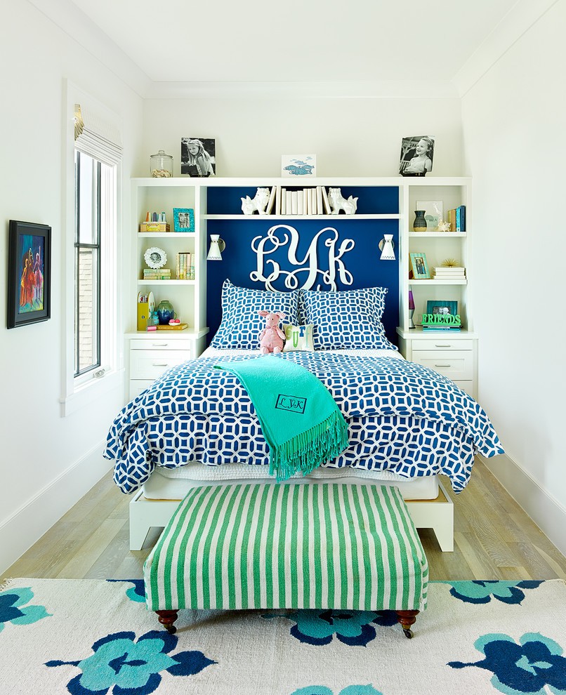 Beach Style Colorful Kids Bedroom