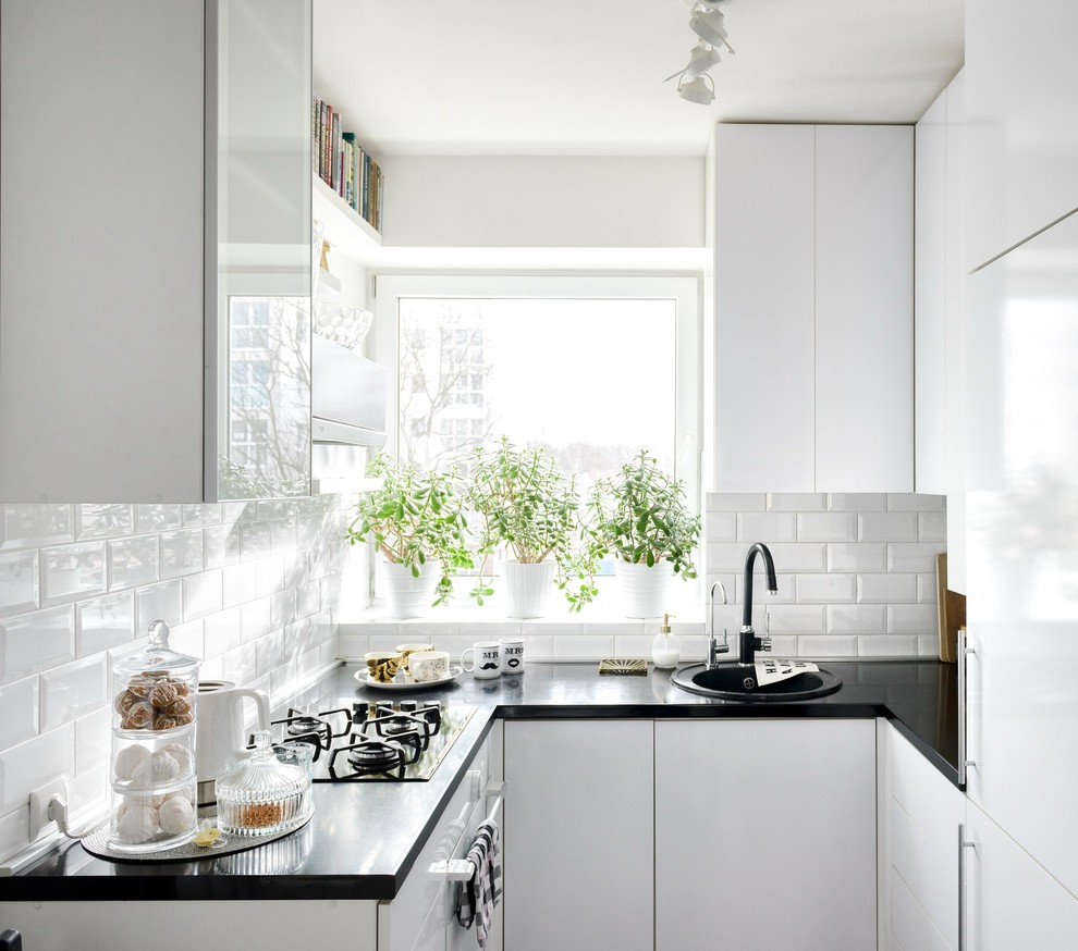 Scandinavian Small Kitchen Design