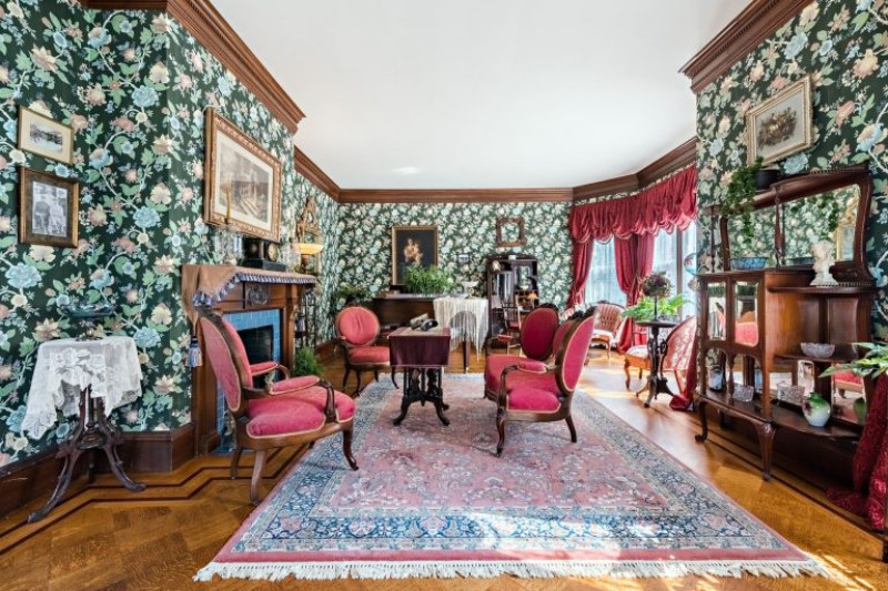 Victorian Living Room (18)