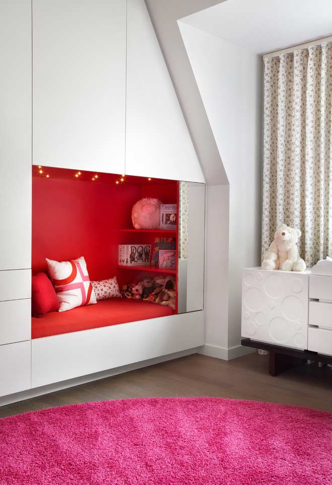 Closet designed with bed-niche