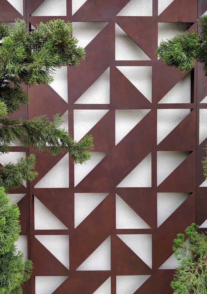 14. You can bet on hollow corten steel when decorating the external environment.