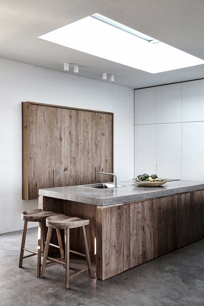 16. Modernity and rusticity are found in this kitchen.