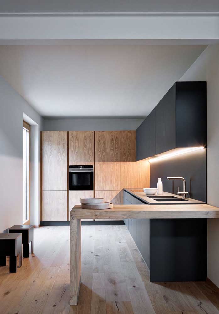 16. Recessed LED lighting is also featured in this simple small American kitchen.