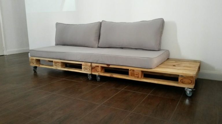 21. Simple pallet sofa model with gray upholstery