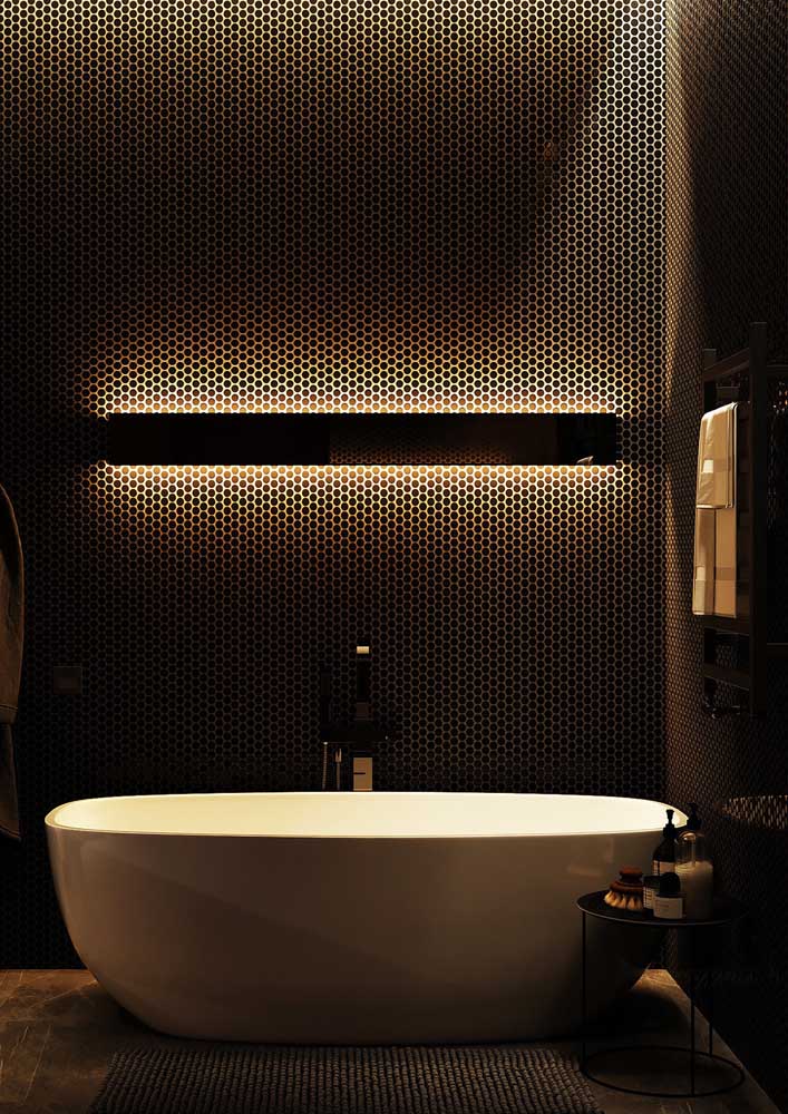 25. A decorated bathroom that is pure luxury!