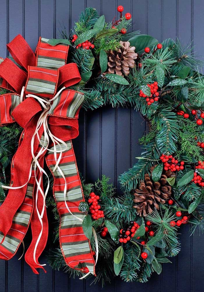Traditional Red and Green-themed Christmas Wreath