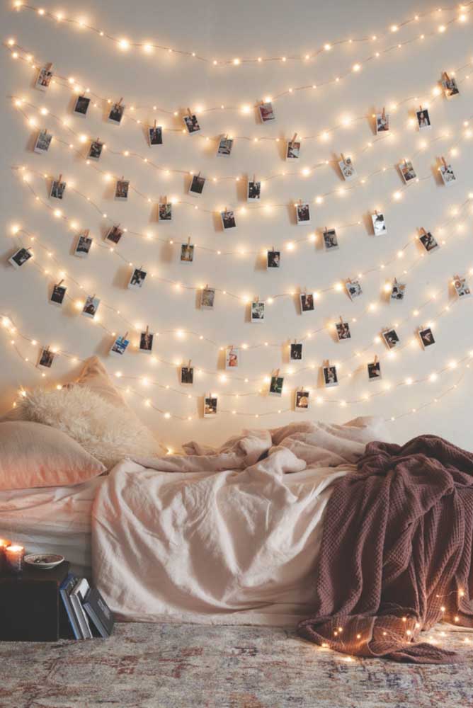 38. Have you ever thought about using lights on the photo panel It is a great option to light up the room and keep your best memories.