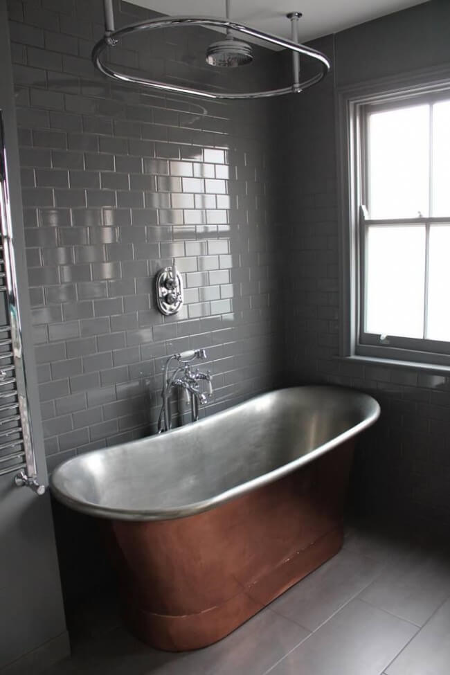 Harmonious combination of cast iron bath design and interior