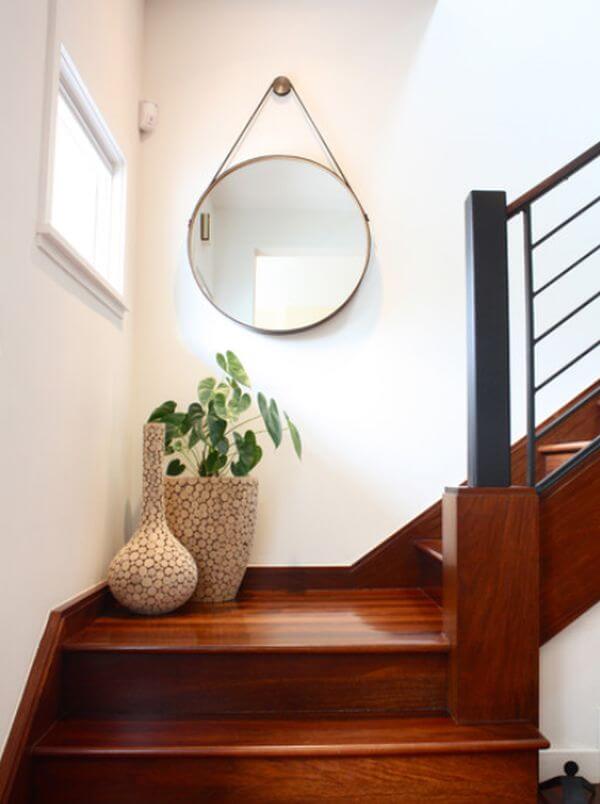 Enhance the Landing With Captivating Mirrors