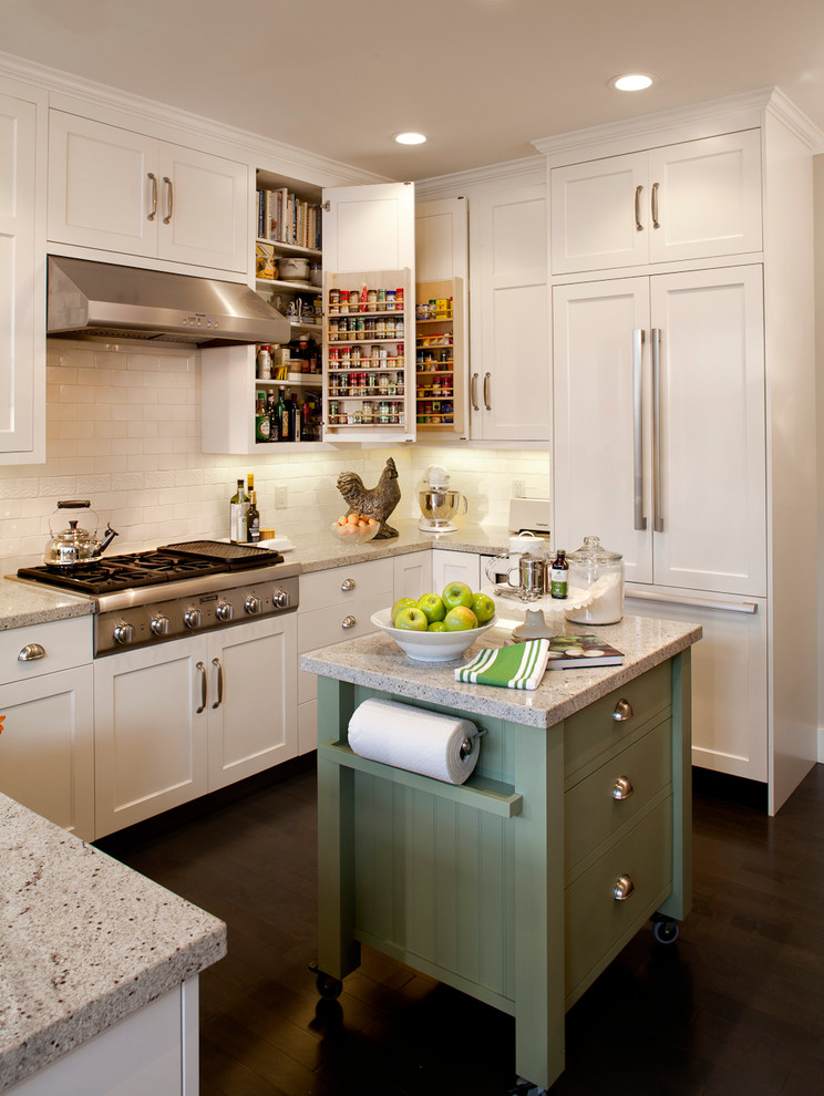 Small Kitchen Designs With Island: Maximizing Space and Style – Artourney