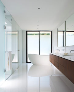 20 Gorgeous Master Bathroom Designs