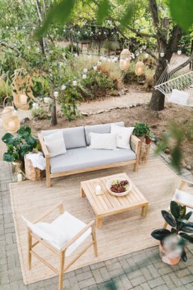 15 Ideas To Design Your Outdoor Courtyard