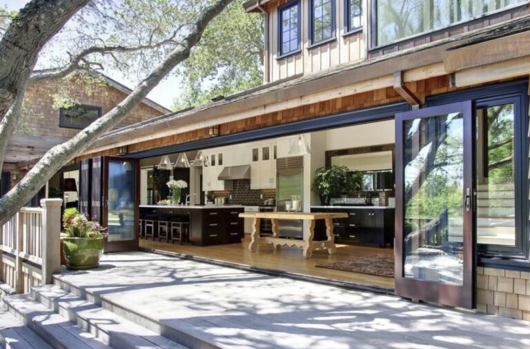 How to Open Your Kitchen to the Outdoor