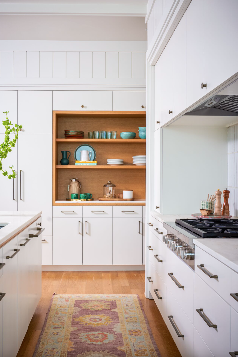 Expert Tips for Choosing Modern Kitchen Cabinets